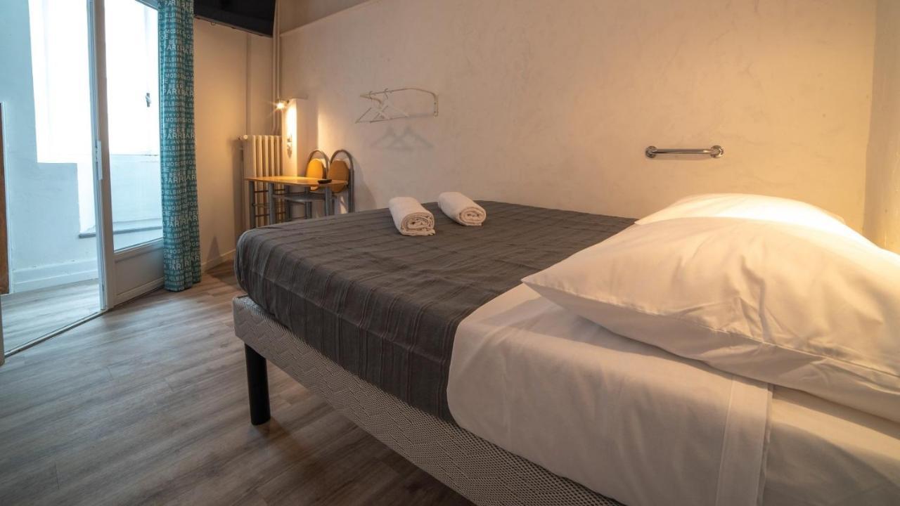Etape Gimontoise 32 "Chambre Tout Confort" Buitenkant foto