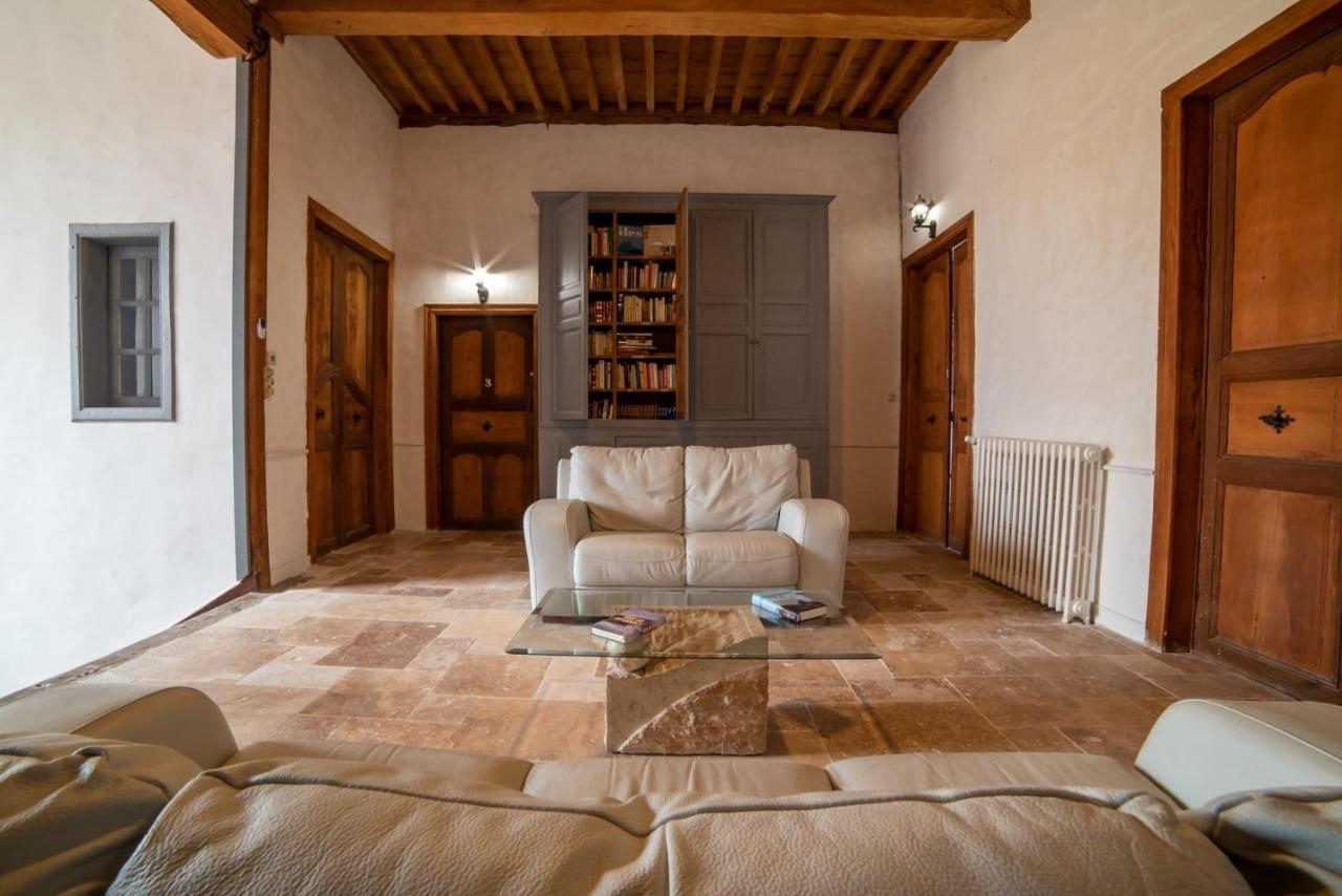 Etape Gimontoise 32 "Chambre Tout Confort" Buitenkant foto
